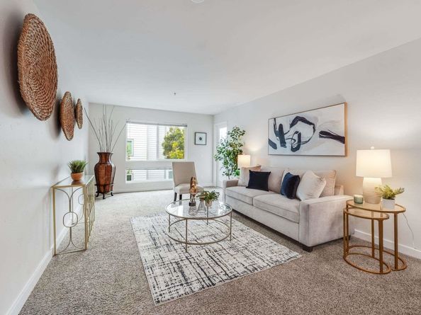 6400 Christie Ave 2215, Emeryville CA 94608