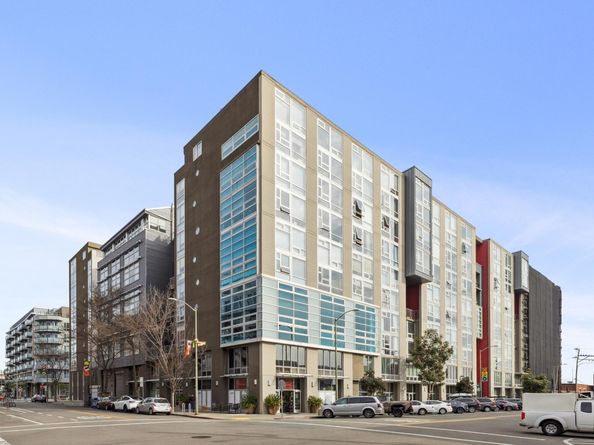 311 Oak St 720, Oakland CA 94607