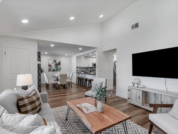 67 Silcreek Dr, San Jose CA 95116