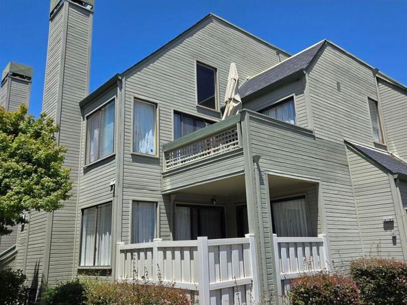 2753 East Ct, Richmond CA 94806