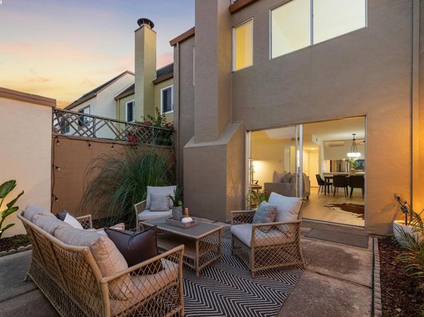 3032 Linda Vista, Alameda CA 94502