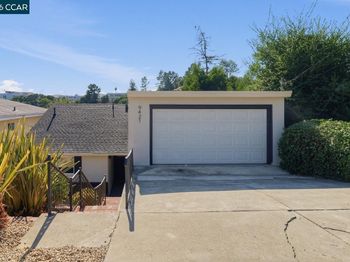 9421 Castlewood Street