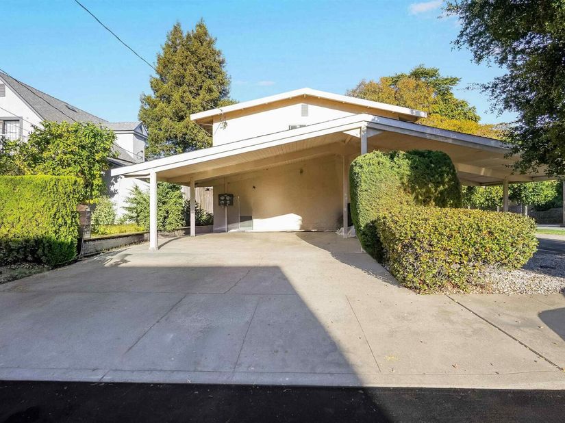 739 Masonic St, Martinez CA 94553