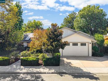 2643 Buena Vista Ave