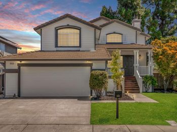 5521 Crimson Cir