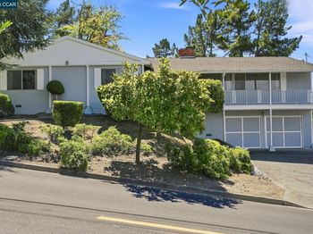 78 Muth Dr