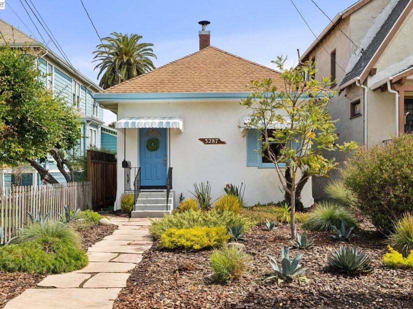 3287 Briggs Ave, Alameda CA 94501