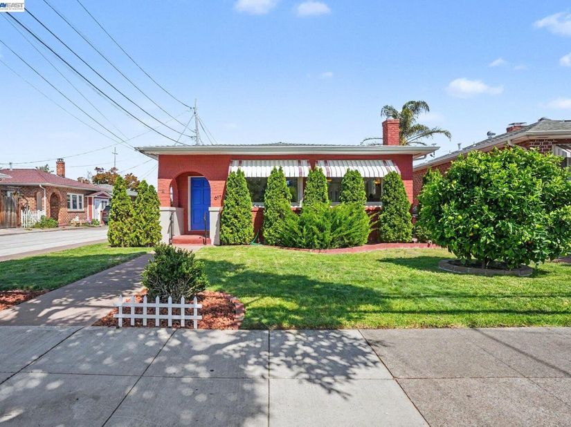617 Pacific Ave, Alameda CA 94501
