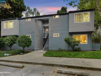 42 Emery Bay Dr