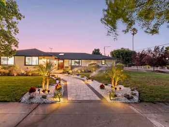 1131 Ruth Drive