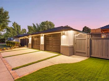 1131 Ruth Drive