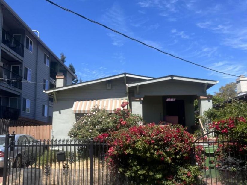 2715 high, Oakland CA 94601