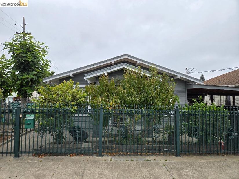 2840 22nd Ave, Oakland CA 94606