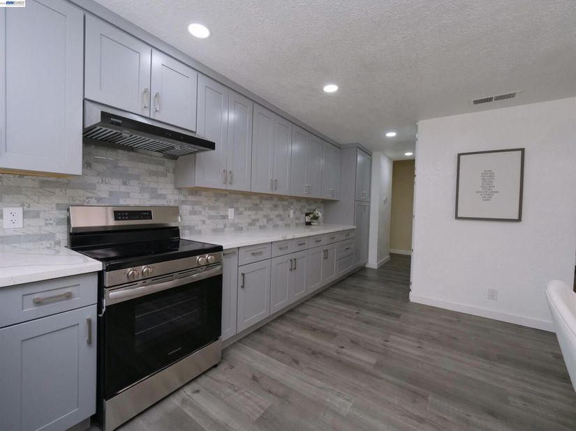 20 Yale Ct, San Ramon CA 94583