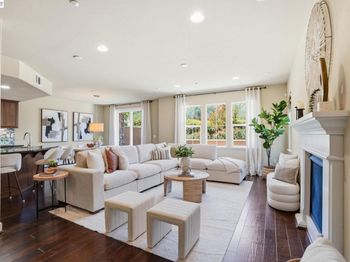 674 Selby Lane