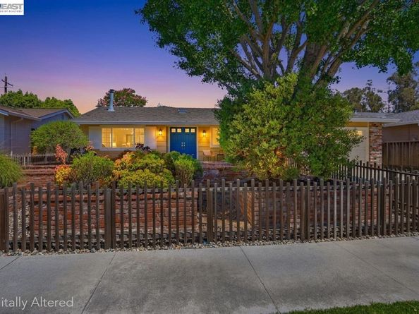 1109 Lynhurst Way, San Jose CA 95118