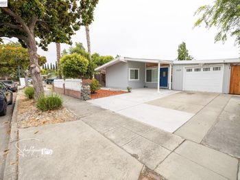 1029 Blazingwood Dr