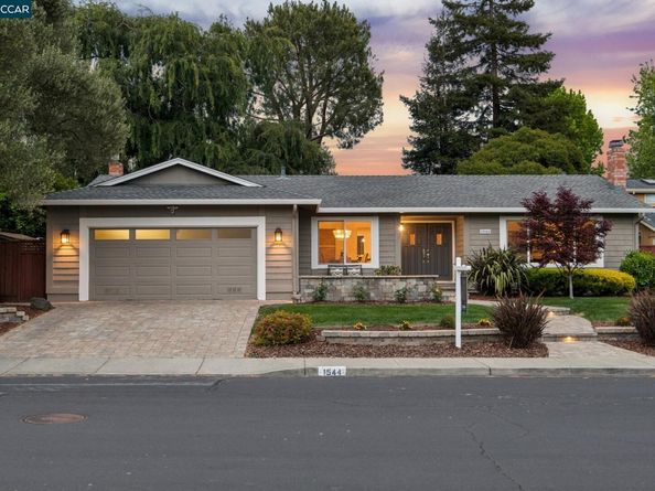 1544 Saint Helena Drive, Danville CA 94526