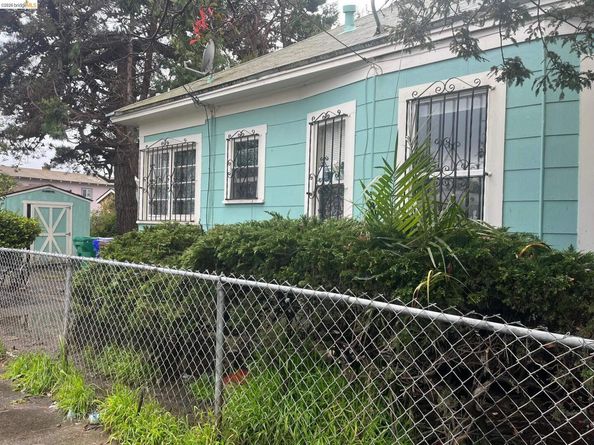 230 Nevin Ave, Richmond CA 94801