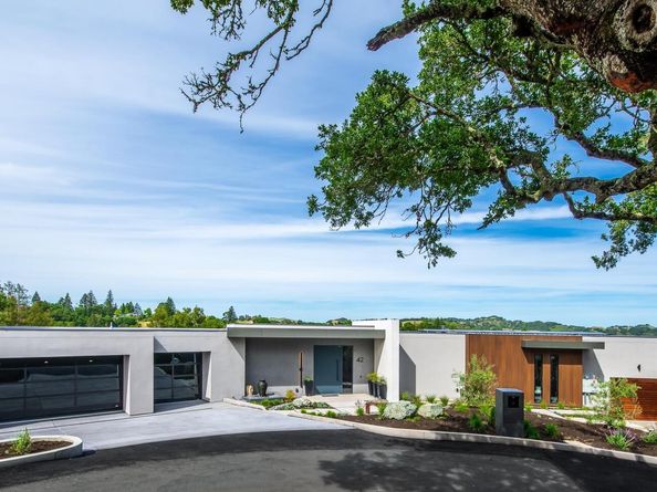 42 Charles Hill Cir, Orinda CA 94563