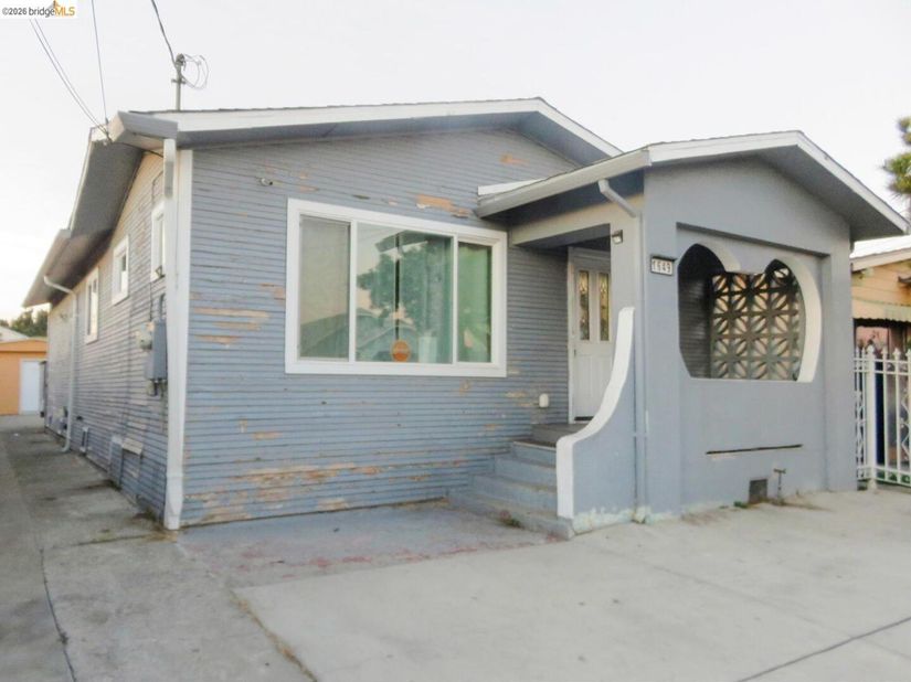 1649 72Nd Ave, Oakland CA 94621