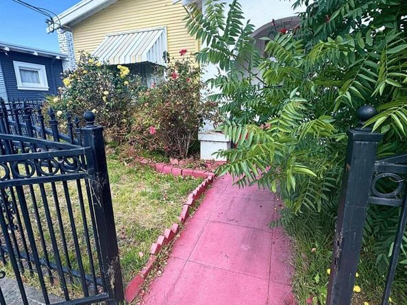 1447 53rd Ave, Oakland CA 94601