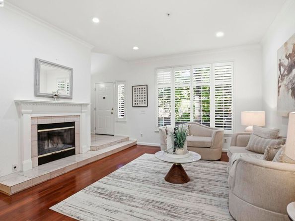 441 Camille Cir 12, San Jose CA 95134