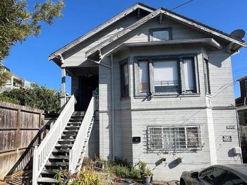 2222 Inyo Ave