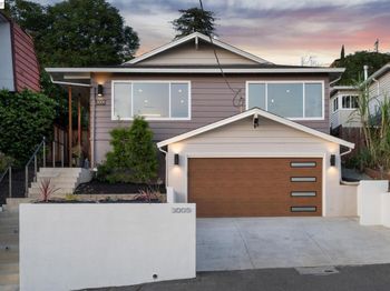 3009 Broadmoor View