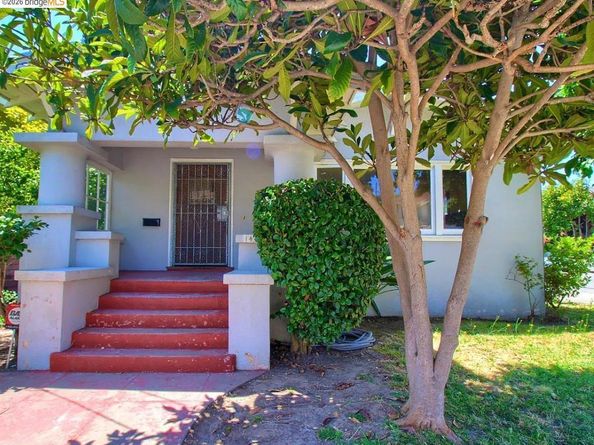 1415 Hampel Street, Oakland CA 94602