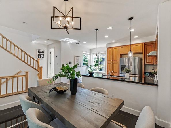 1013 Amber Ter, Union City CA 94587