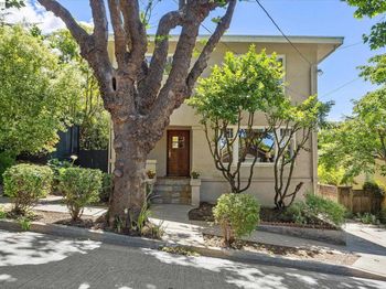 2114 Marin Ave