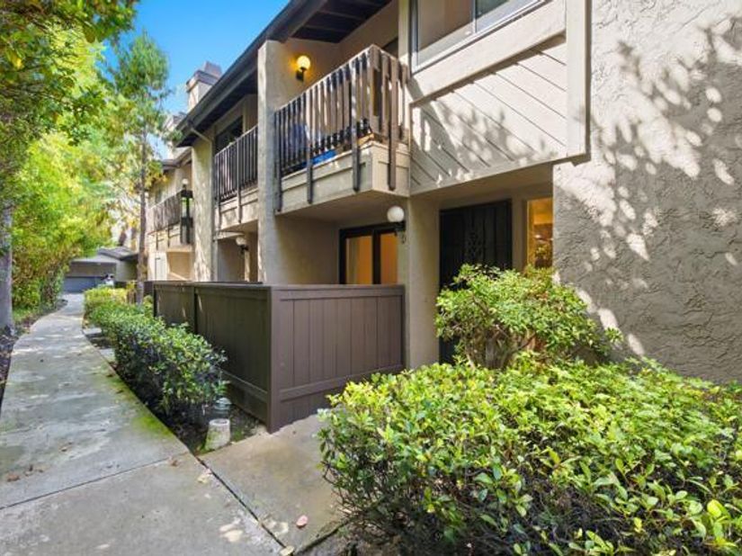 8346 Via Sonoma D, La Jolla (san Diego) CA 92037