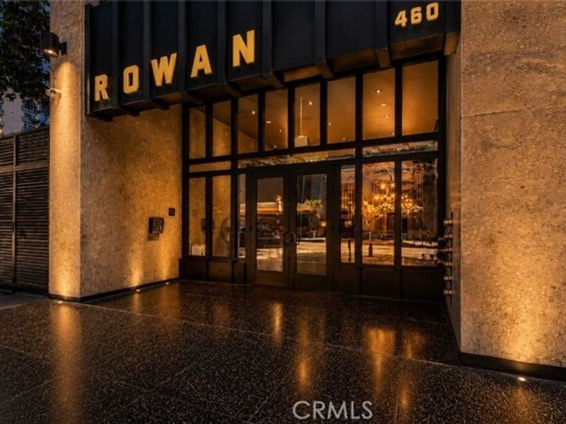 460 S Spring Unit 702, Los Angeles CA 90013