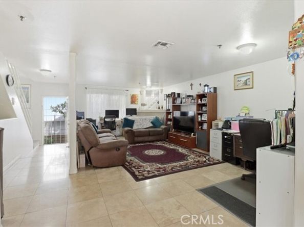 9146 Tobias Avenue 4, Panorama City (los Angeles) CA 91402