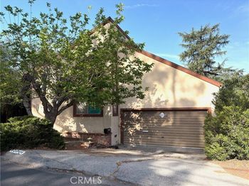 10701 Commerce