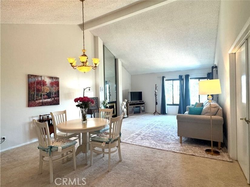 2512 E Willow 205, Signal Hill CA 90755