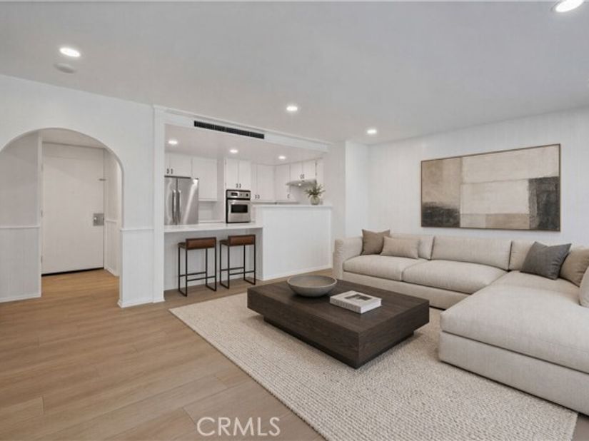 2160 Century Park 110, Los Angeles CA 90067