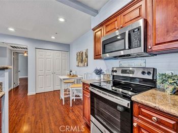 3500 S Greenville