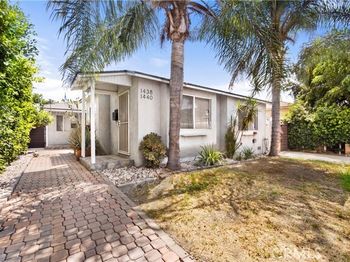 1438 S Woods