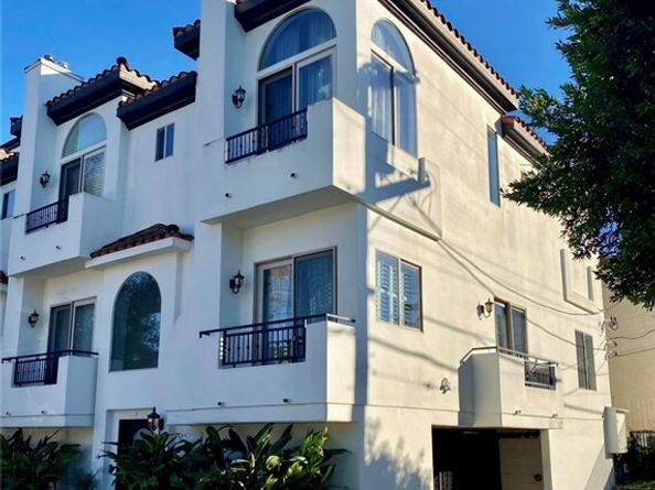 5027 Colfax 1, North Hollywood (los Angeles) CA 91601