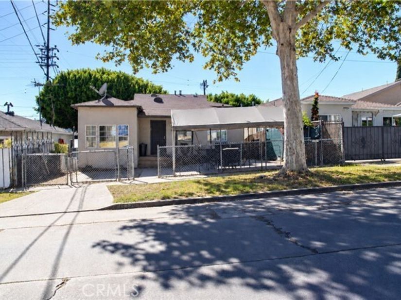 2206 W Avenue 30, Los Angeles CA 90065