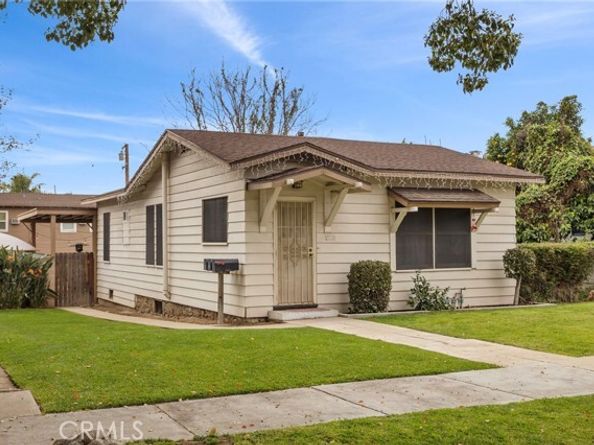 318 E F Street, Ontario CA 91764