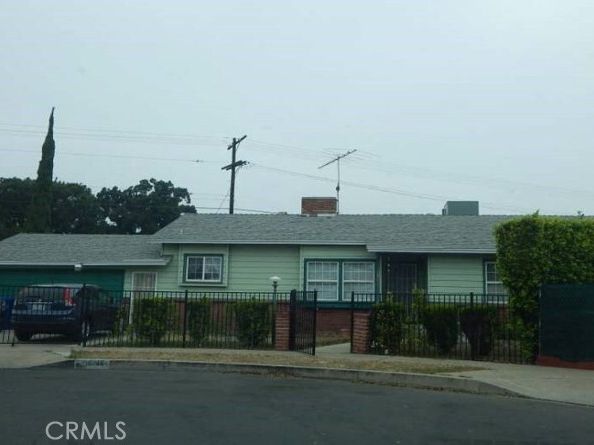 8146 Agnes, North Hollywood (los Angeles) CA 91605