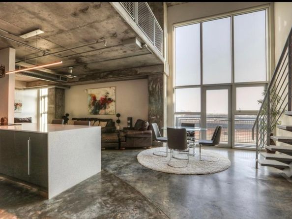 2000 Bagby ST 7423, Houston TX 77002