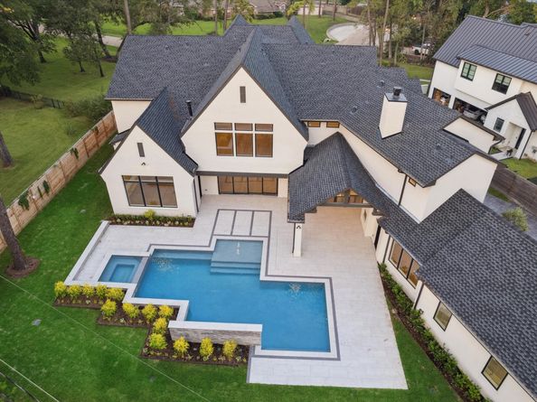 205 Fleetway Drive, Hunters Creek Village TX 77024