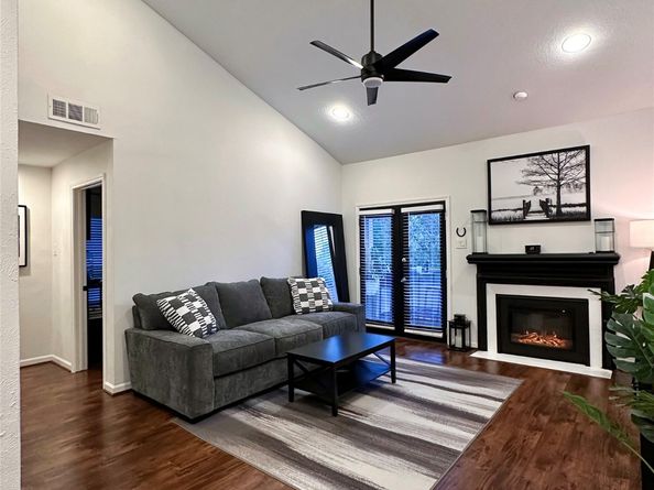 8601 Park Lane 735, Dallas TX 75231