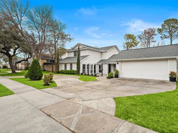 7810 Antoine Drive