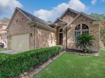 4444 Victory Drive