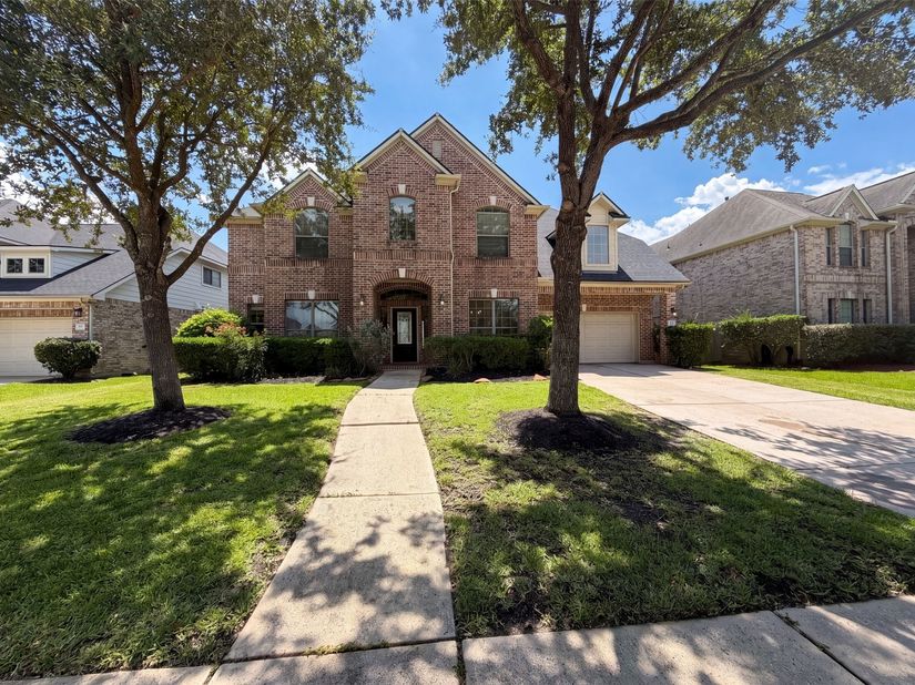 15822 Maple Shores Drive, Houston TX 77044